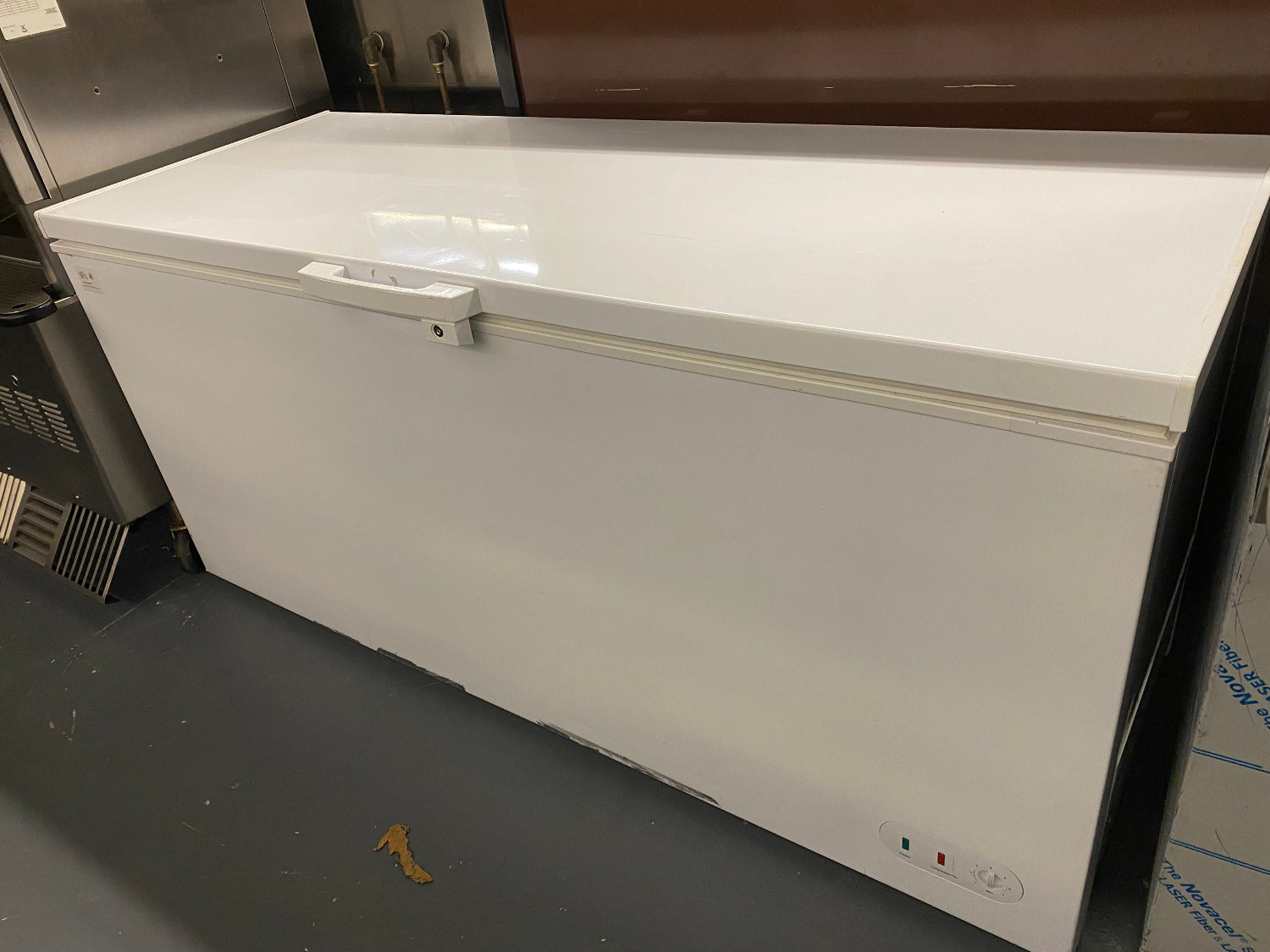 SFE 72” Commercial Chest Freezer | Large Capacity Storage