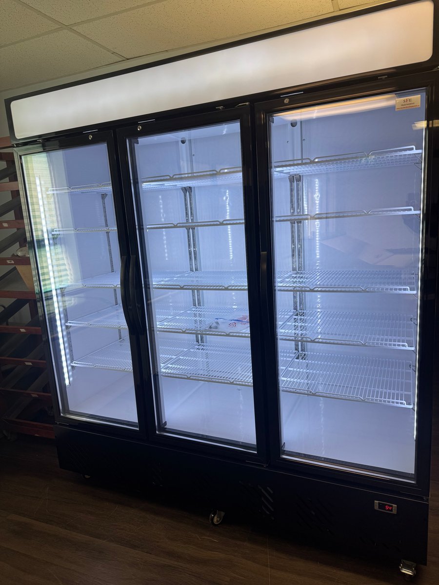 SFE 3-Glass Door Commercial Display Cooler | High Capacity